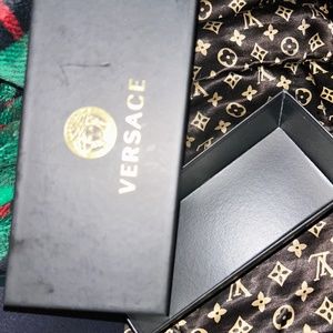Empty Boxes